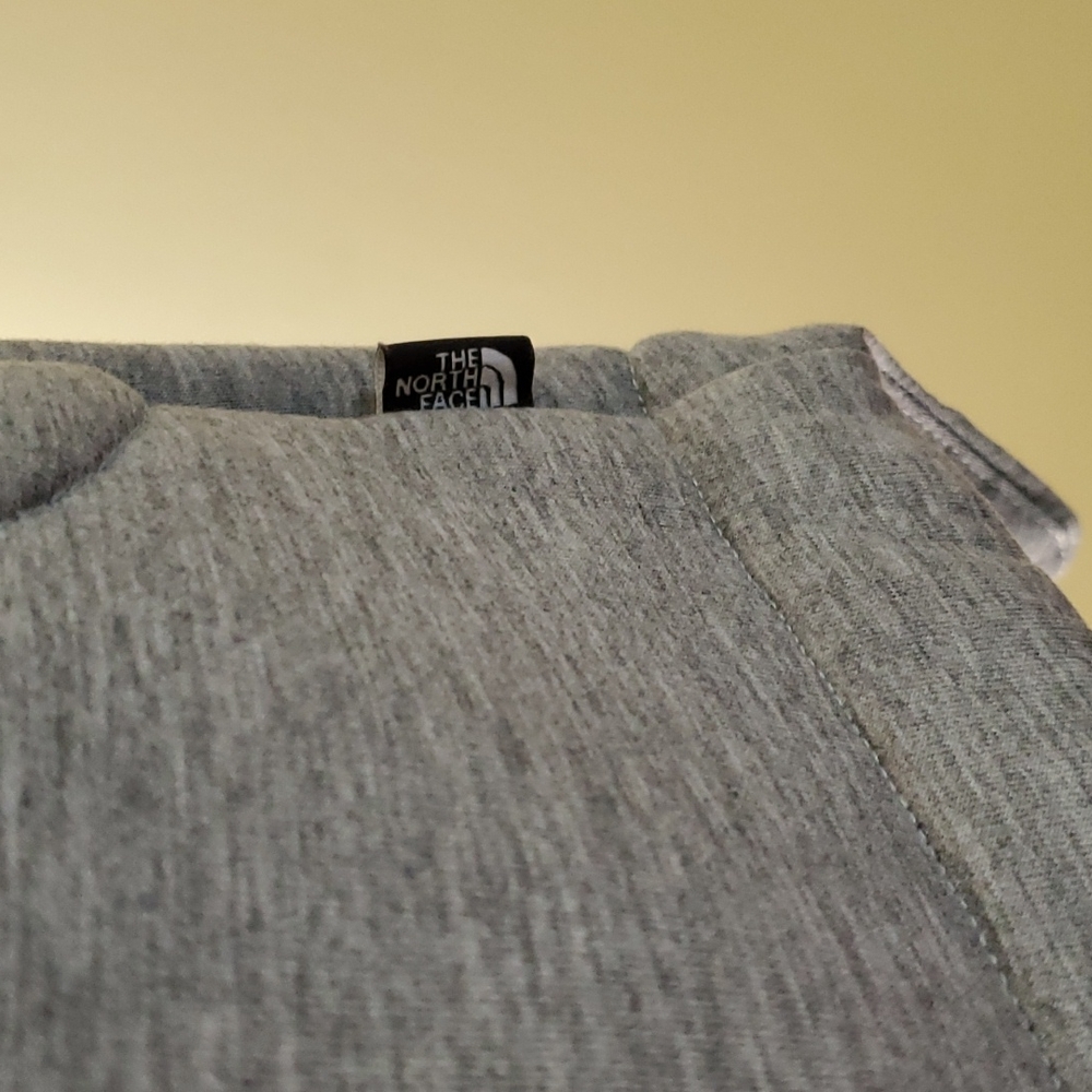 North Face Gray Sherpa Top Vest Medium New Without Tags - Picture 6 of 12